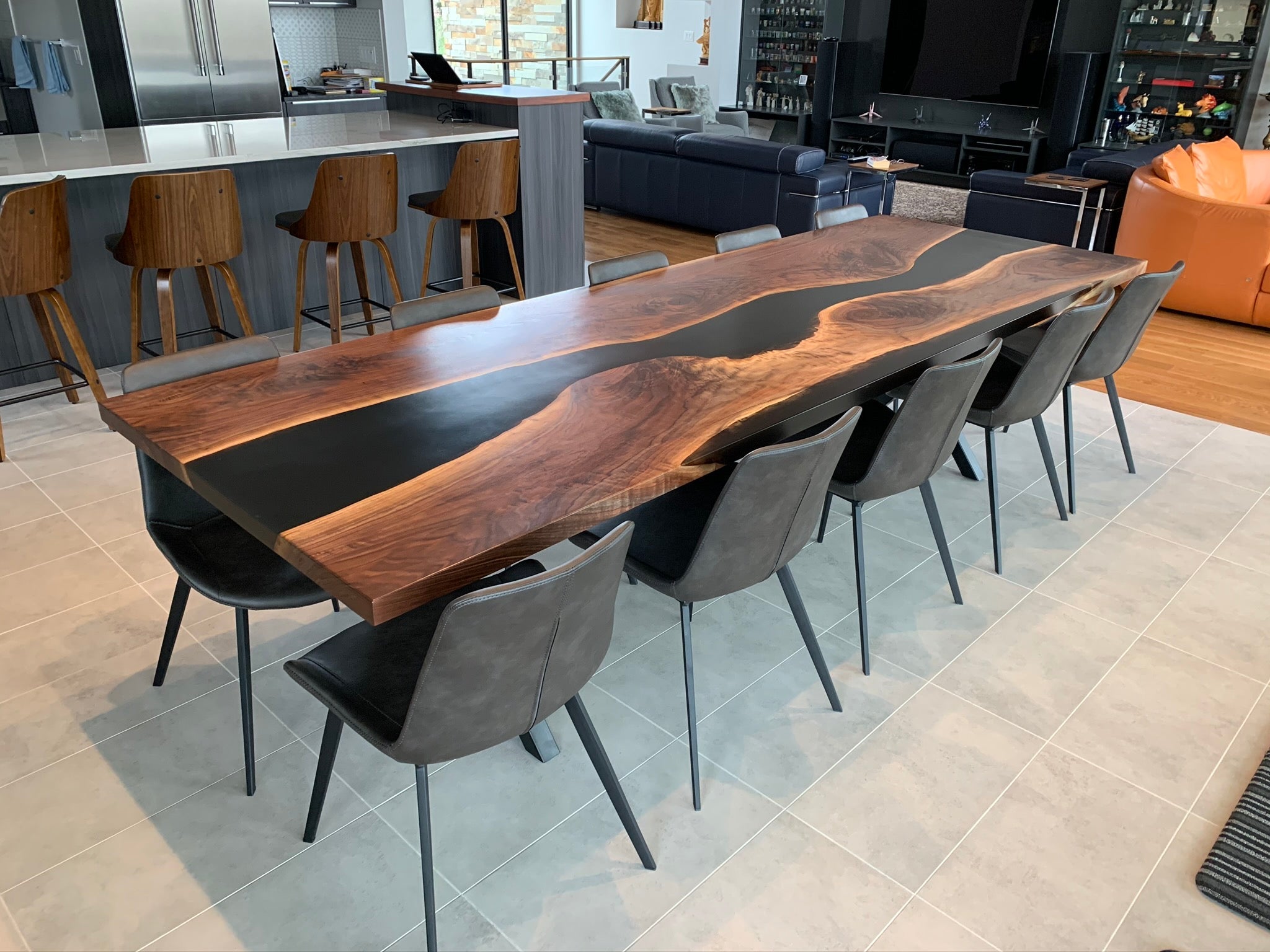 How to Order a Custom Resin Table from CREATEATABLE: A Step-by-Step Guide
