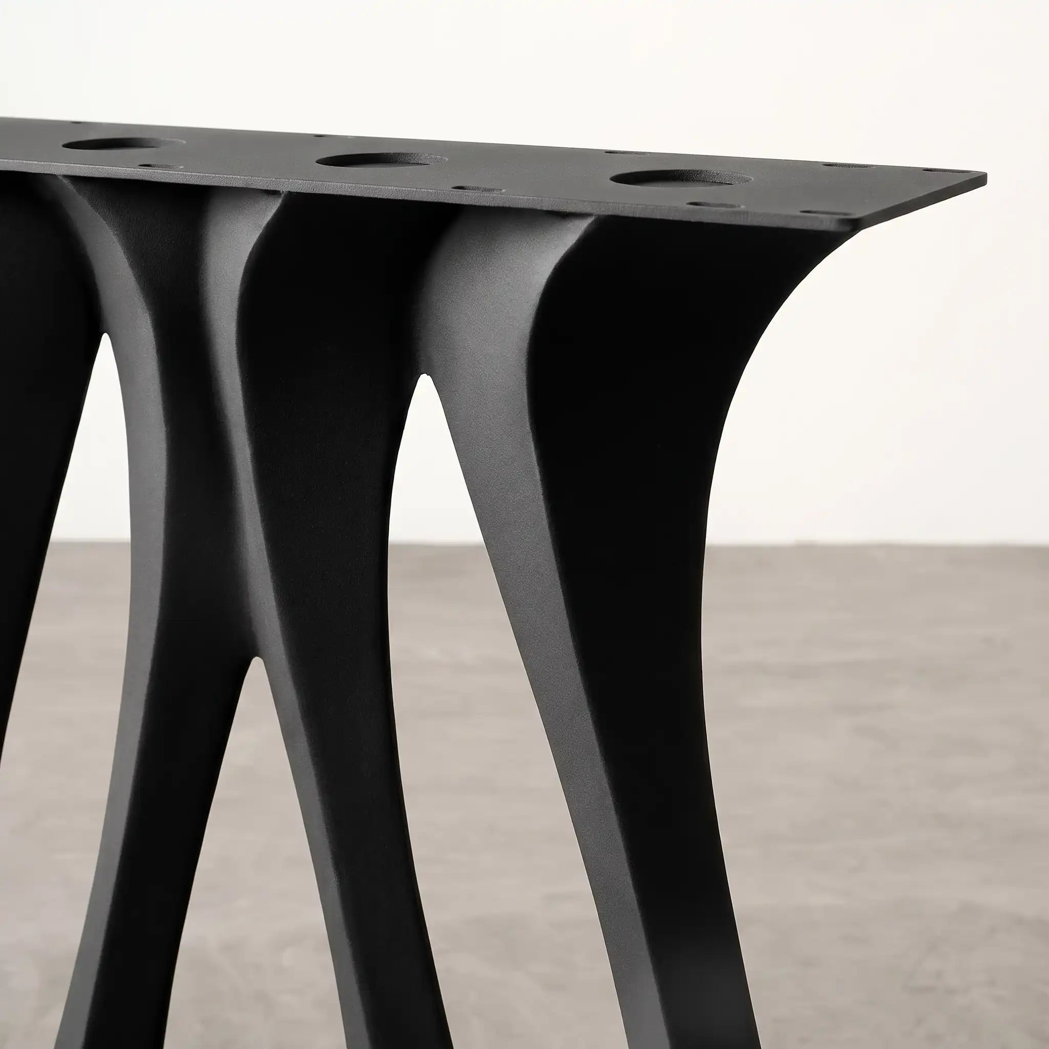 Black Metal Table Legs TL16