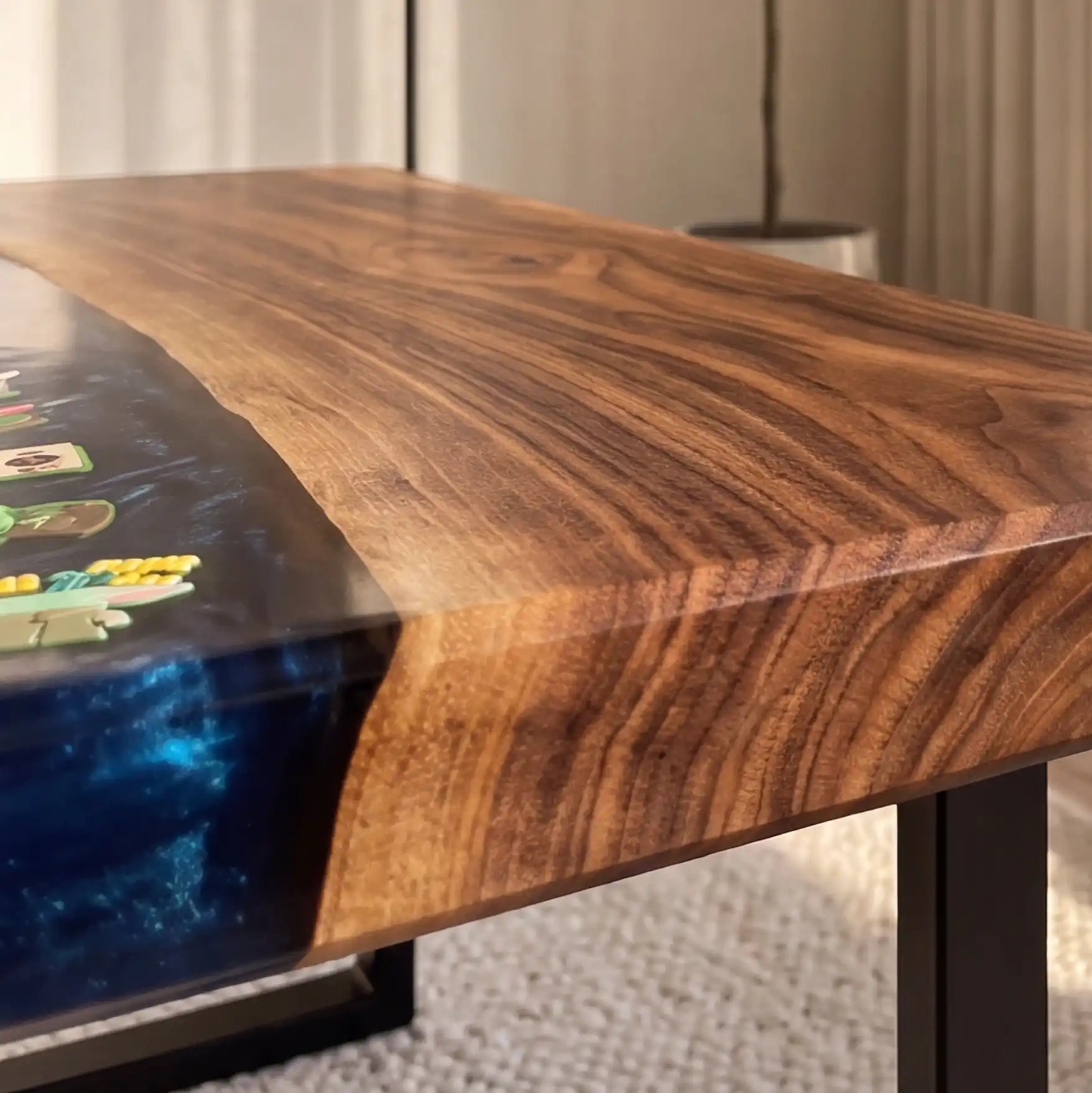 Black Walnut & Midnight Blue Sci-Fi Resin Coffee Table BRT52