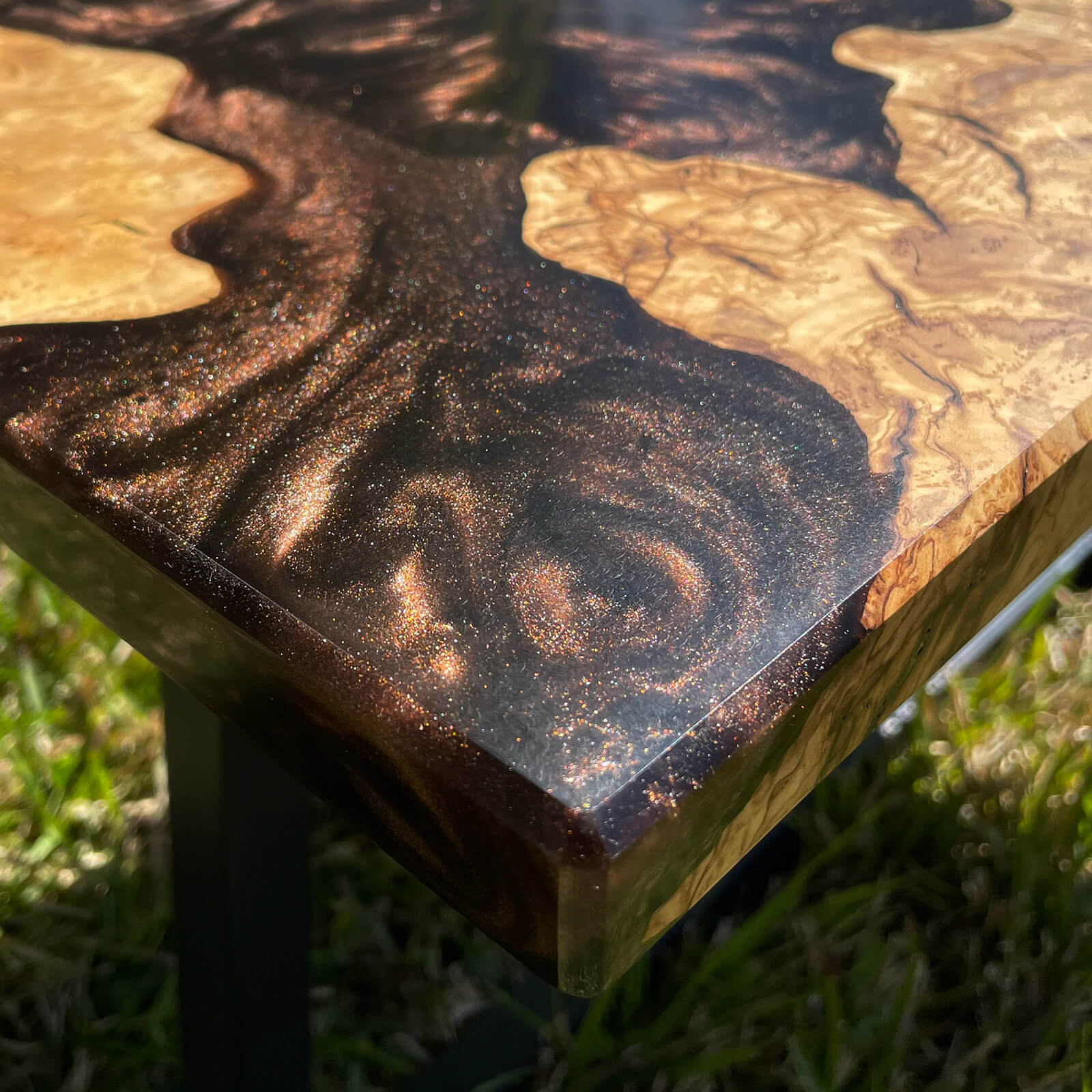 olive-epoxy-resin-river-table-brown-resin-ert79-57