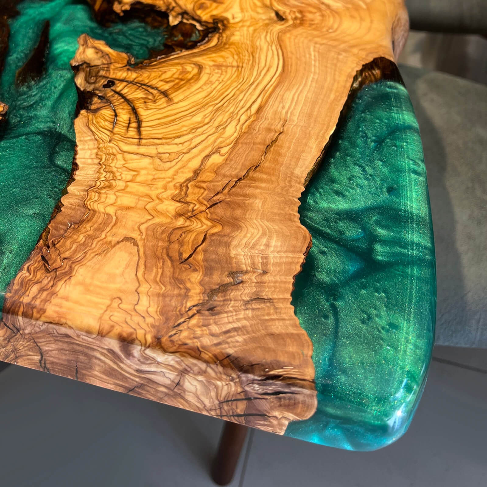 custom-olive-epoxy-resin-river-table-green-pearl-crt-56-16