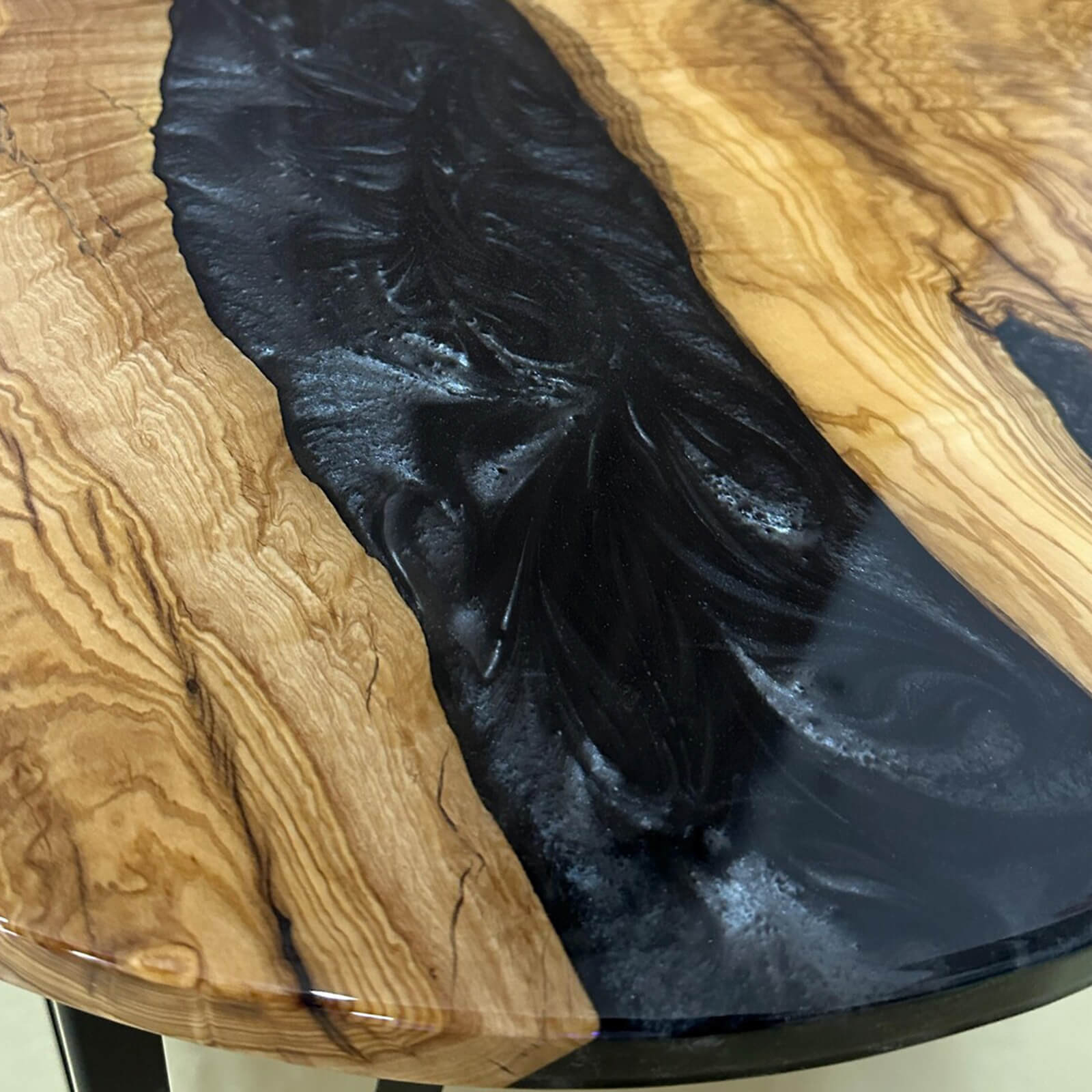 custom-olive-epoxy-resin-round-coffee-table-black-resin-eri-87-29