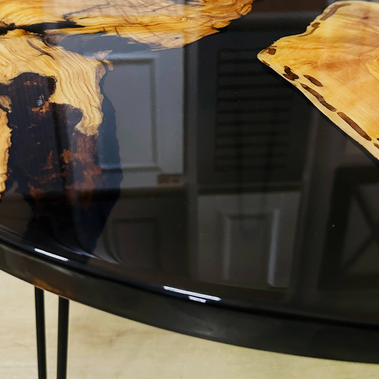 custom-olive-epoxy-resin-round-coffee-table-black-resin-orm-11-17