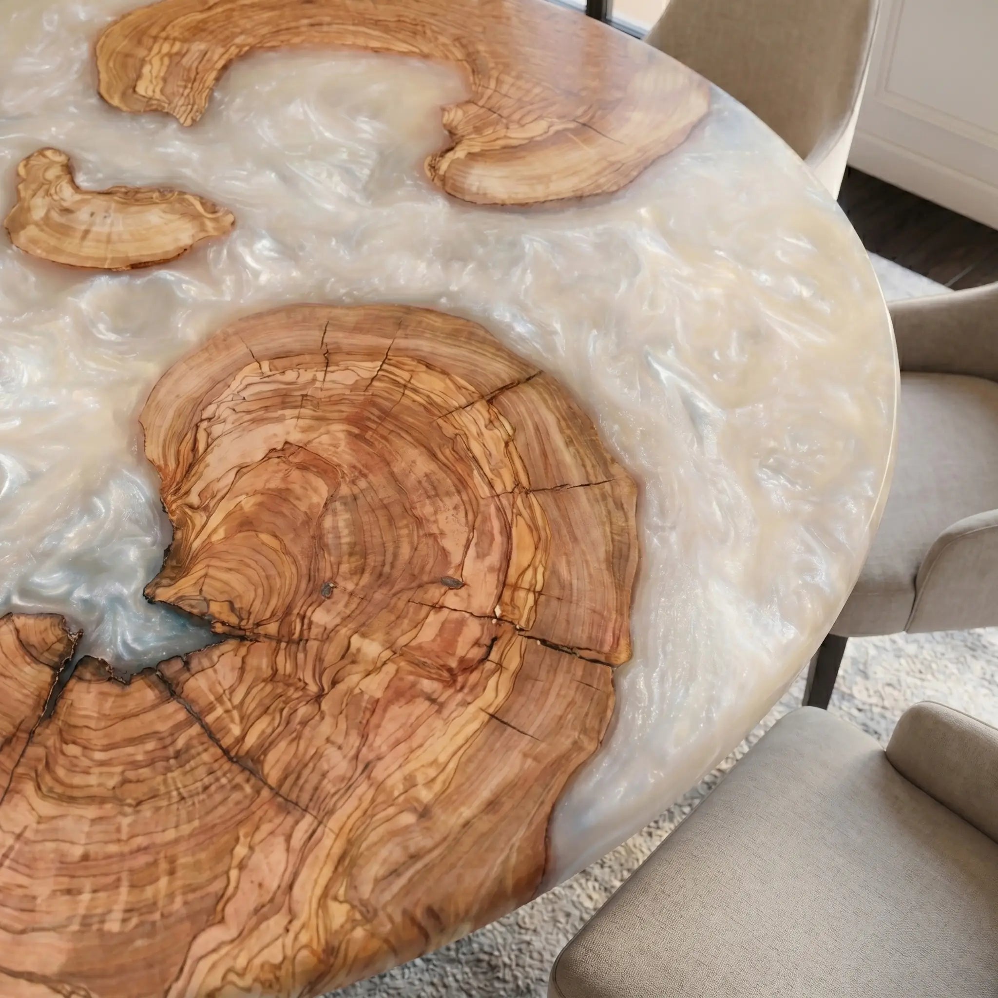Custom-Olive-Epoxy-Resin-Round-Coffee-Table-White-Resin-QRE-29-19