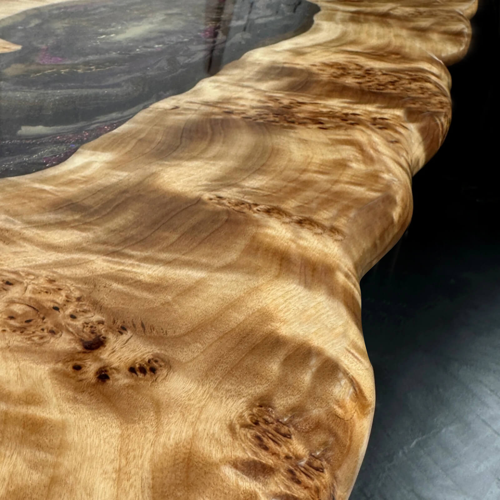 custom-poplar-epoxy-resin-river-table-stargazing-resin-orr-66-57