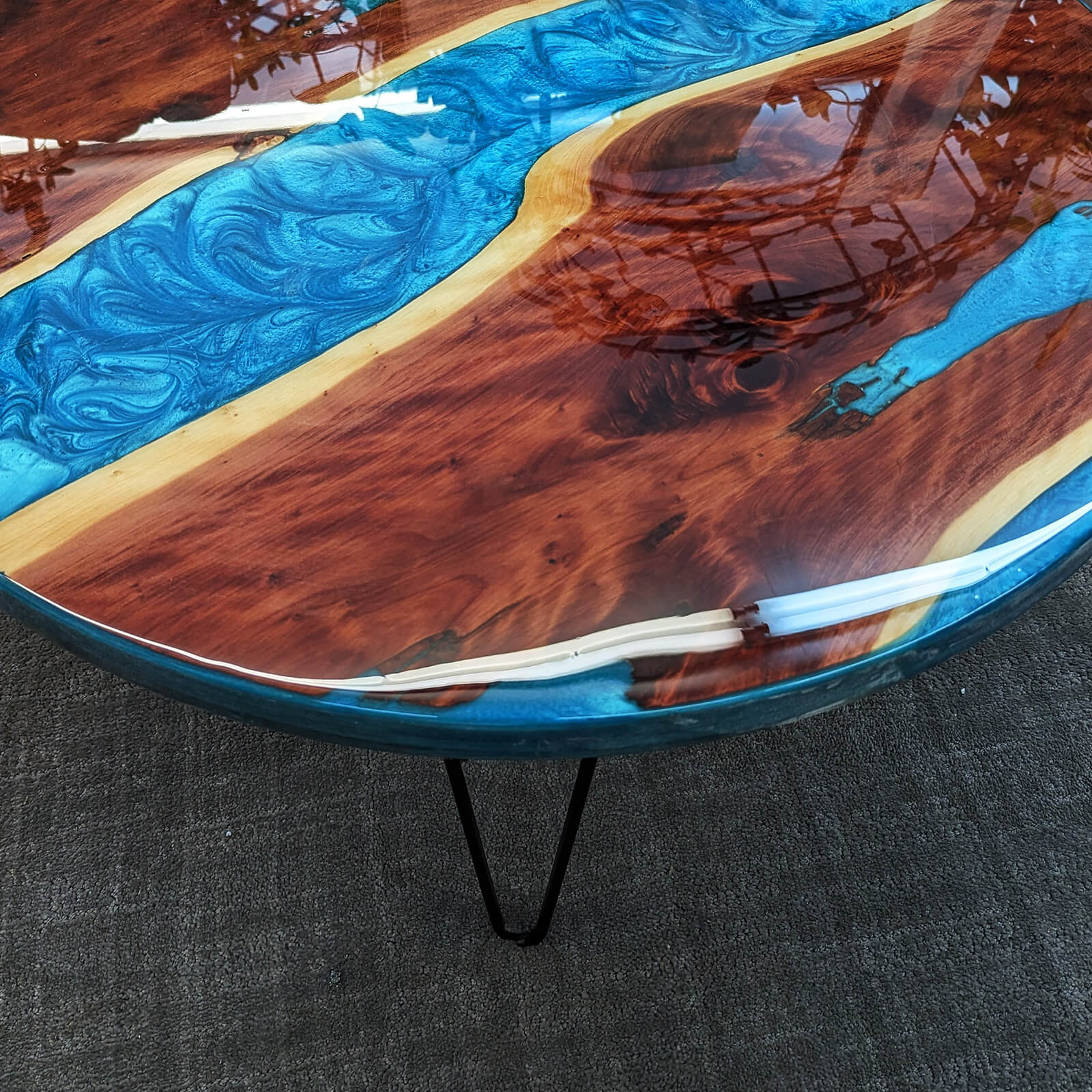 custom-walnut-epoxy-resin-round-coffee-table-blue-resin-ett-11-31