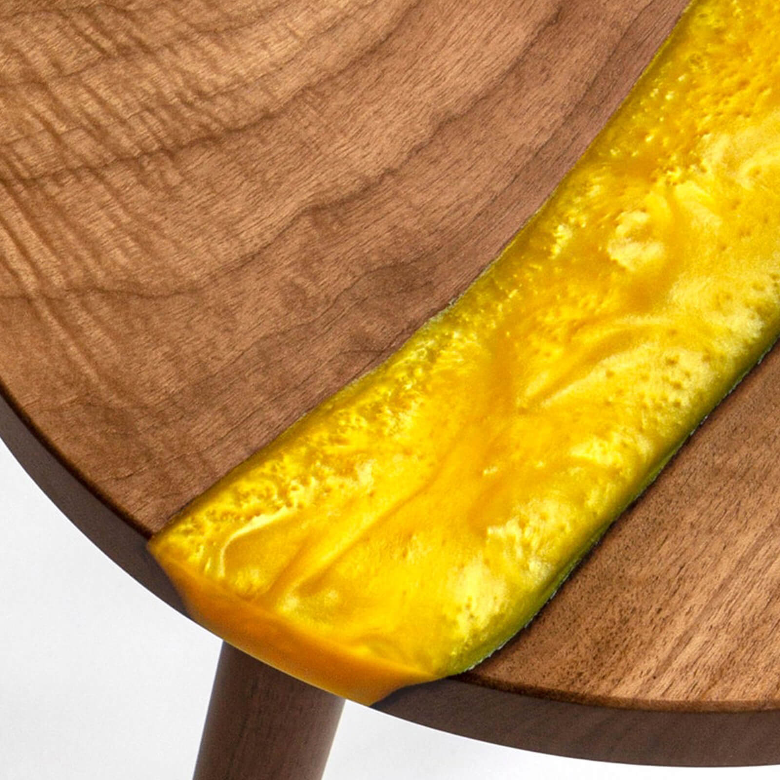 custom-walnut-epoxy-resin-round-coffee-table-yellow-resin-erg-42-21