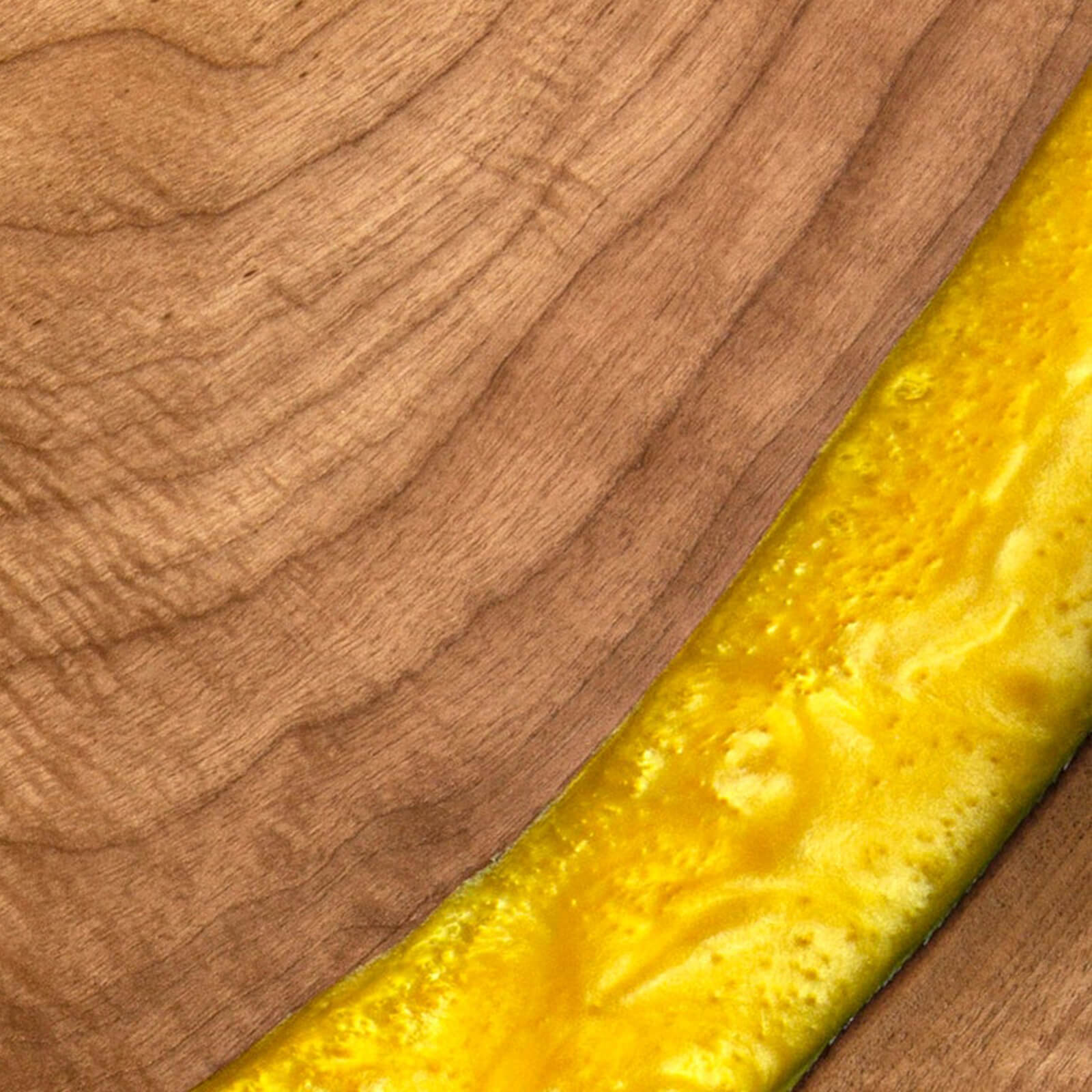 custom-walnut-epoxy-resin-round-coffee-table-yellow-resin-erg-42-55