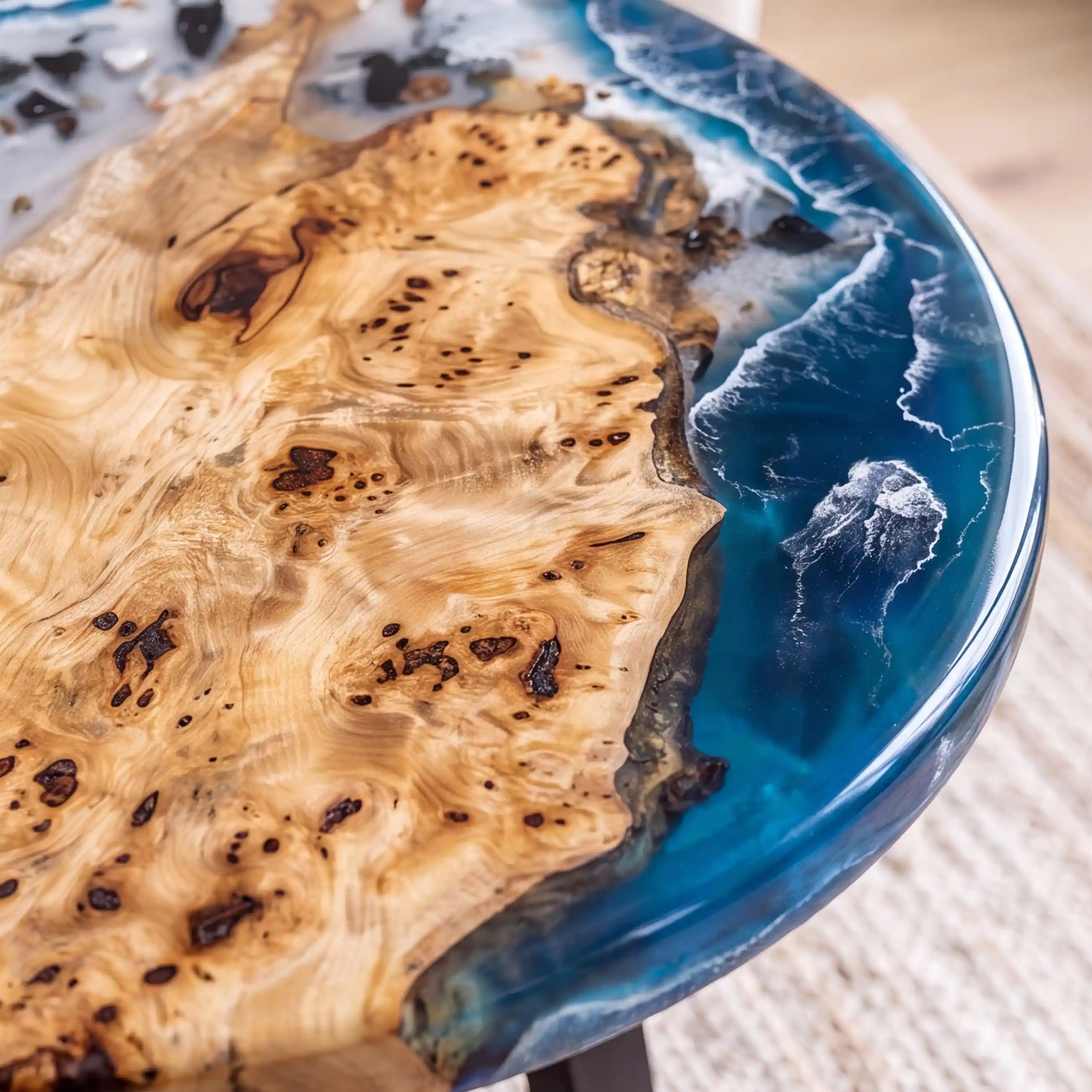 32"x32"x2" Poplar Wood & Coastal Ocean Resin Round Coffee Table PRC14