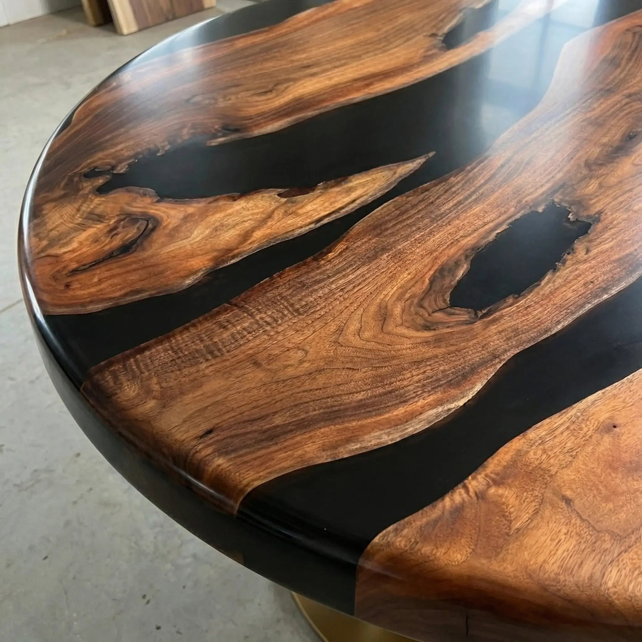 Custom-Black-Walnut-Epoxy-Resin-Round-Coffee-Table-Black-Resin-AXR-57-20
