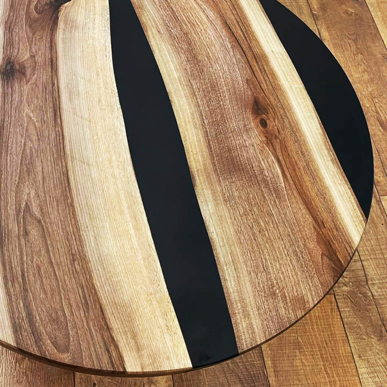 black-walnut-epoxy-resin-round-coffee-table-ert11-98