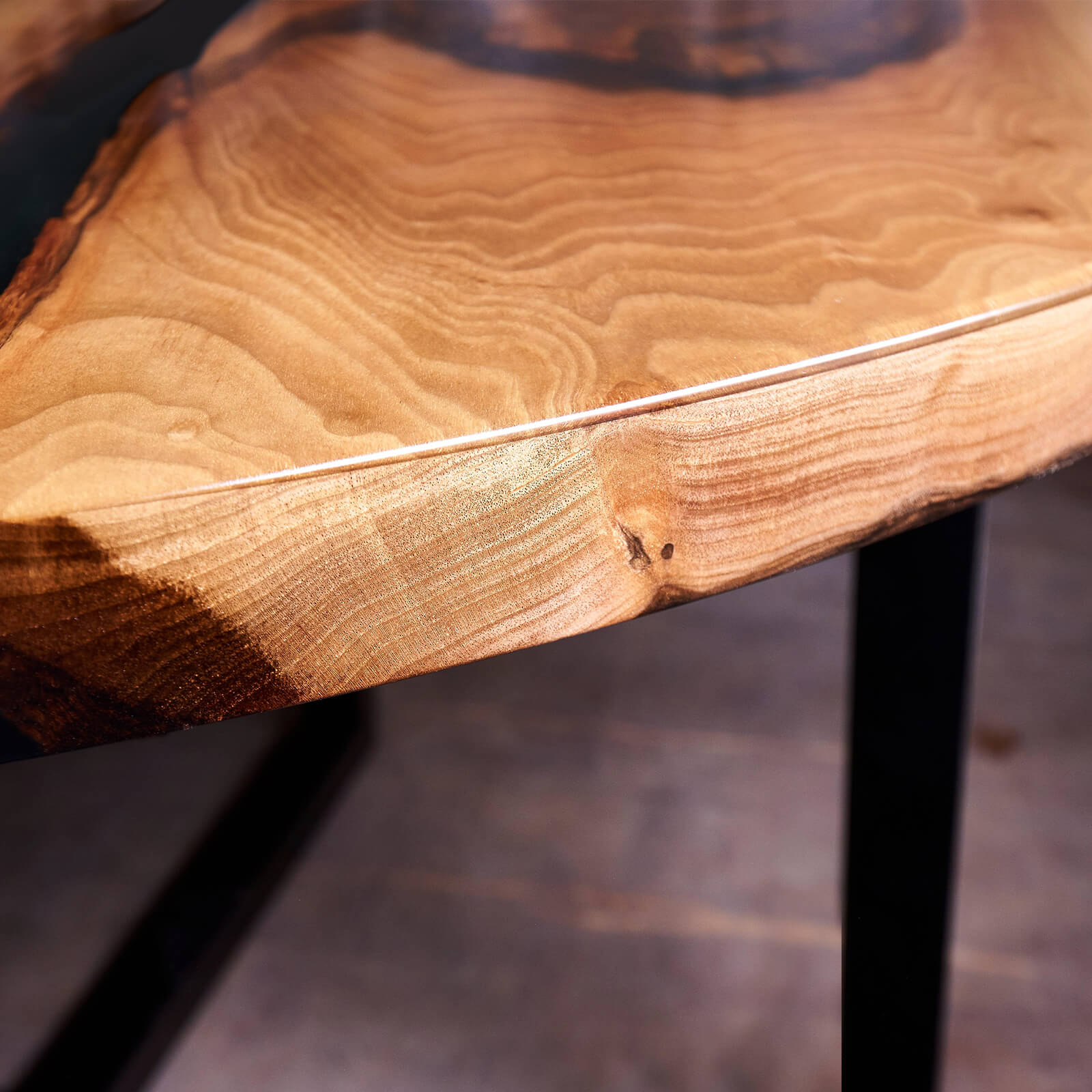 custom-black-walnut-epoxy-resin-round-coffee-table-ort86-70