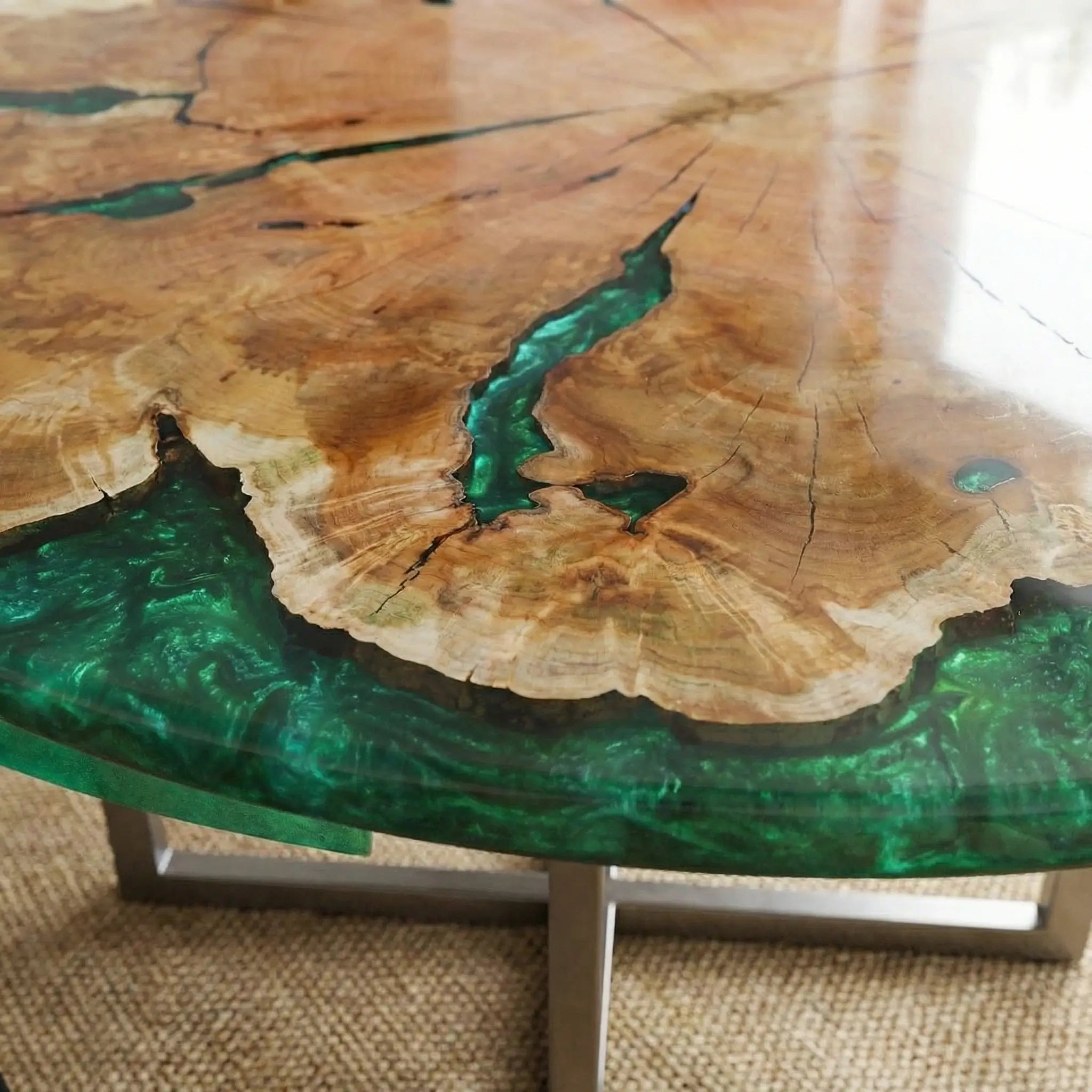 Custom-Black-Walnut-Epoxy-Resin-Round-Coffee-Table-Green-Resin-ERA-83-19