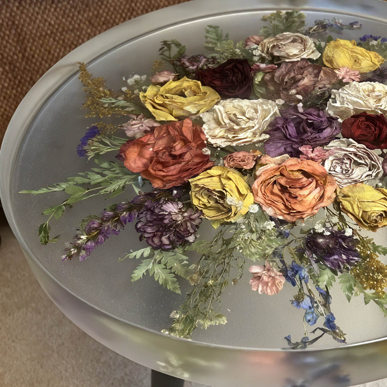 custom-epoxy-resin-round-flower-coffee-table-transparent-resin-ett-16-86