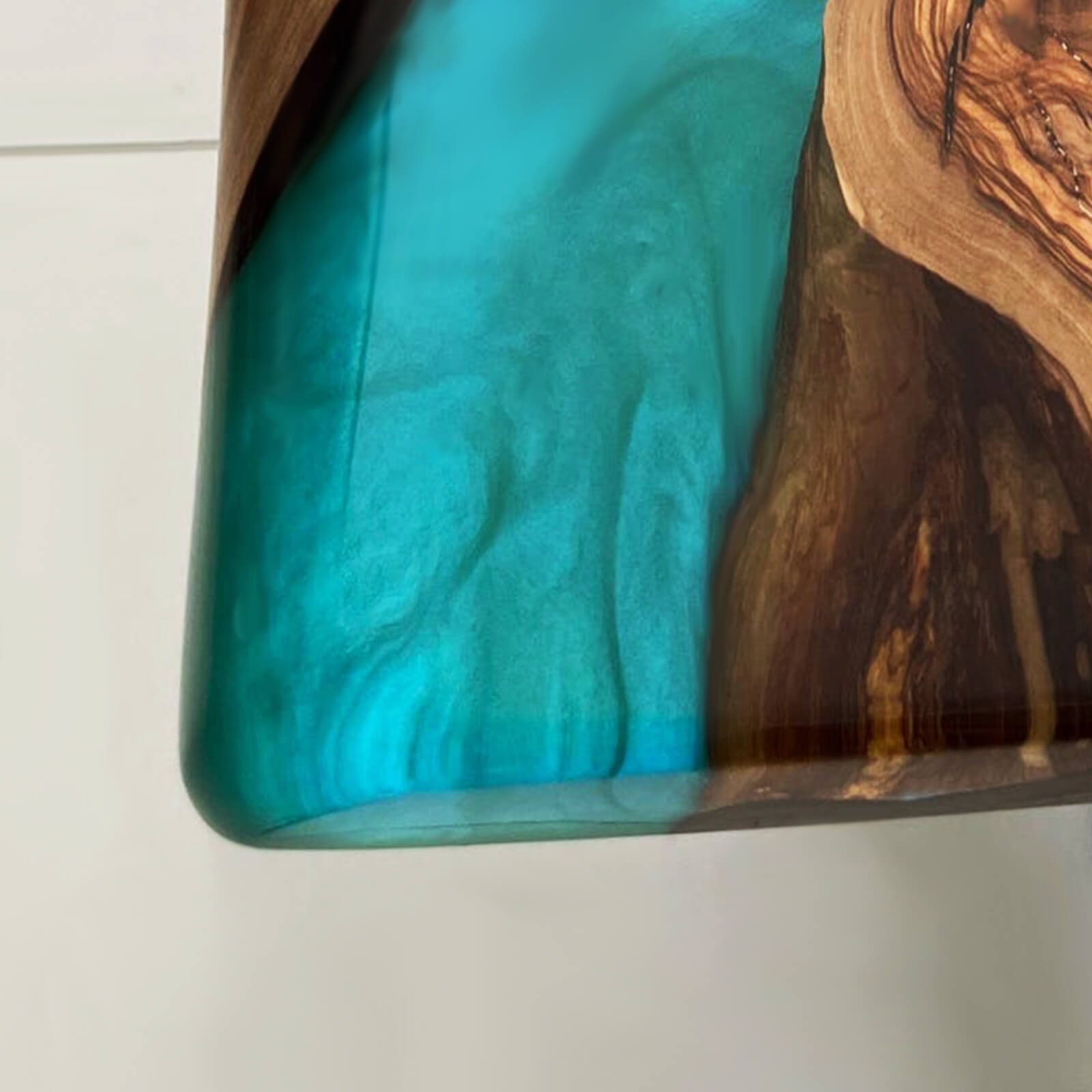 olive-wood-epoxy-resin-river-table-ert29-2