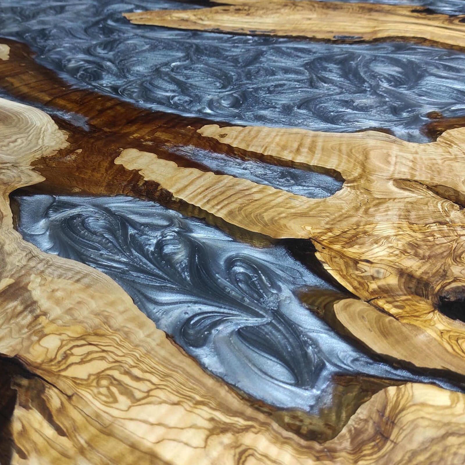 custom-olive-epoxy-resin-river-table-ert-84-34