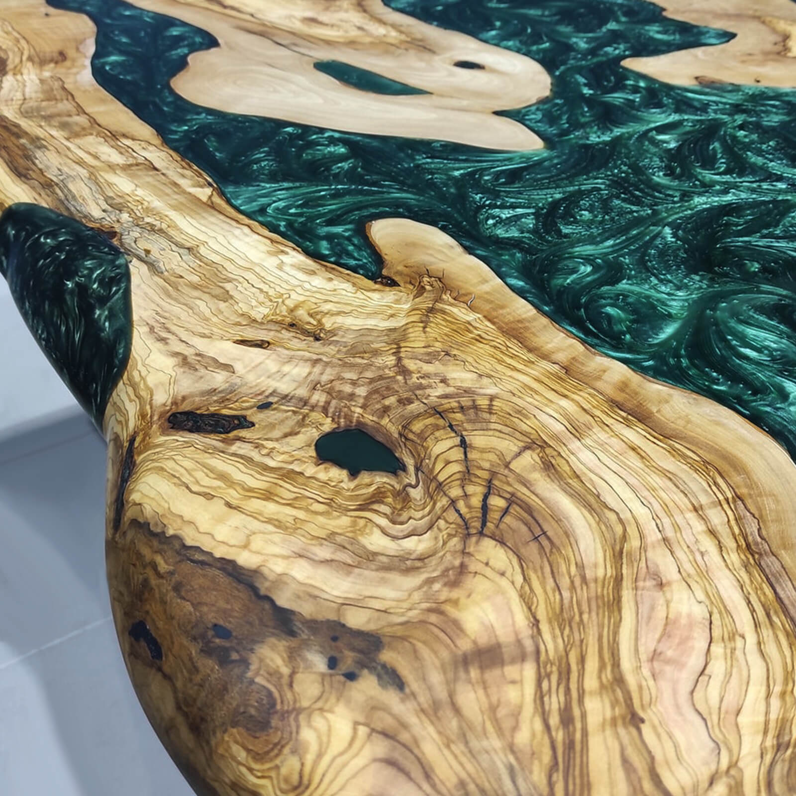 custom-olive-epoxy-resin-river-table-green-pearl-zrt-84-11