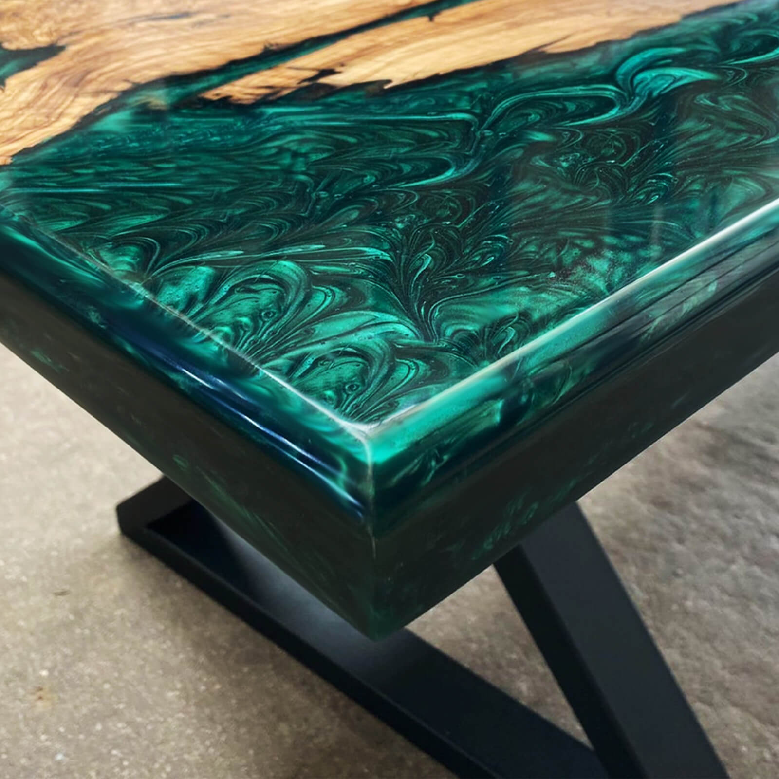 custom-olive-epoxy-resin-river-table-pearl-green-ert-27-88