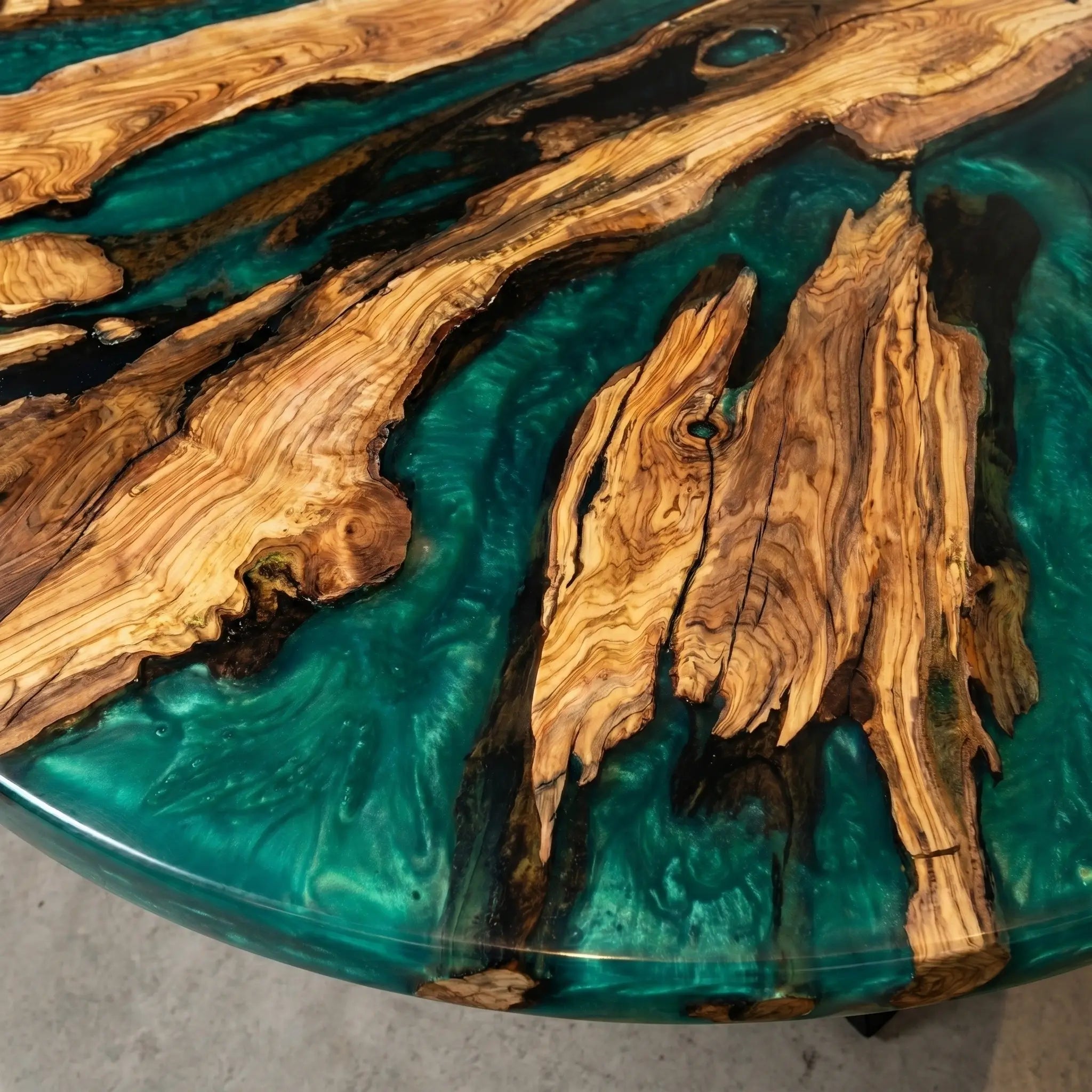 Custom-Olive-Epoxy-Resin-Round-Coffee-Table-Green-Resin-ERK-66-21