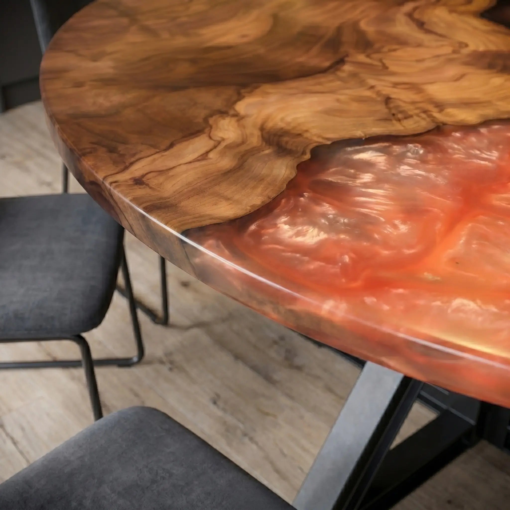 Custom-Olive-Epoxy-Resin-Round-Coffee-Table-Orange-Resin-ERX-84-20