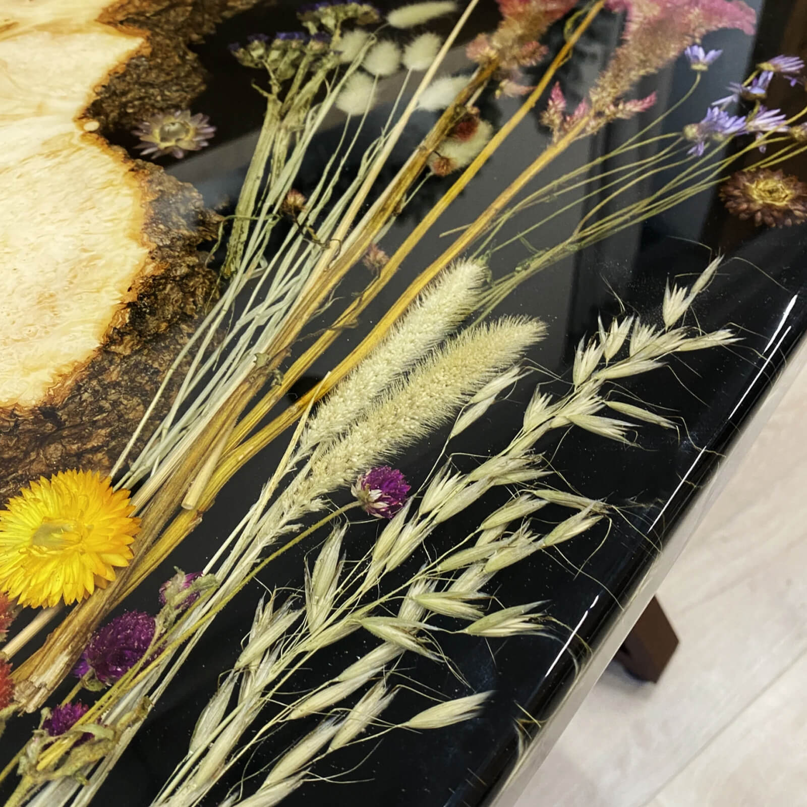 custom-poplar-epoxy-resin-rectangular-flower-coffee-table-black-resin-erp-33-17