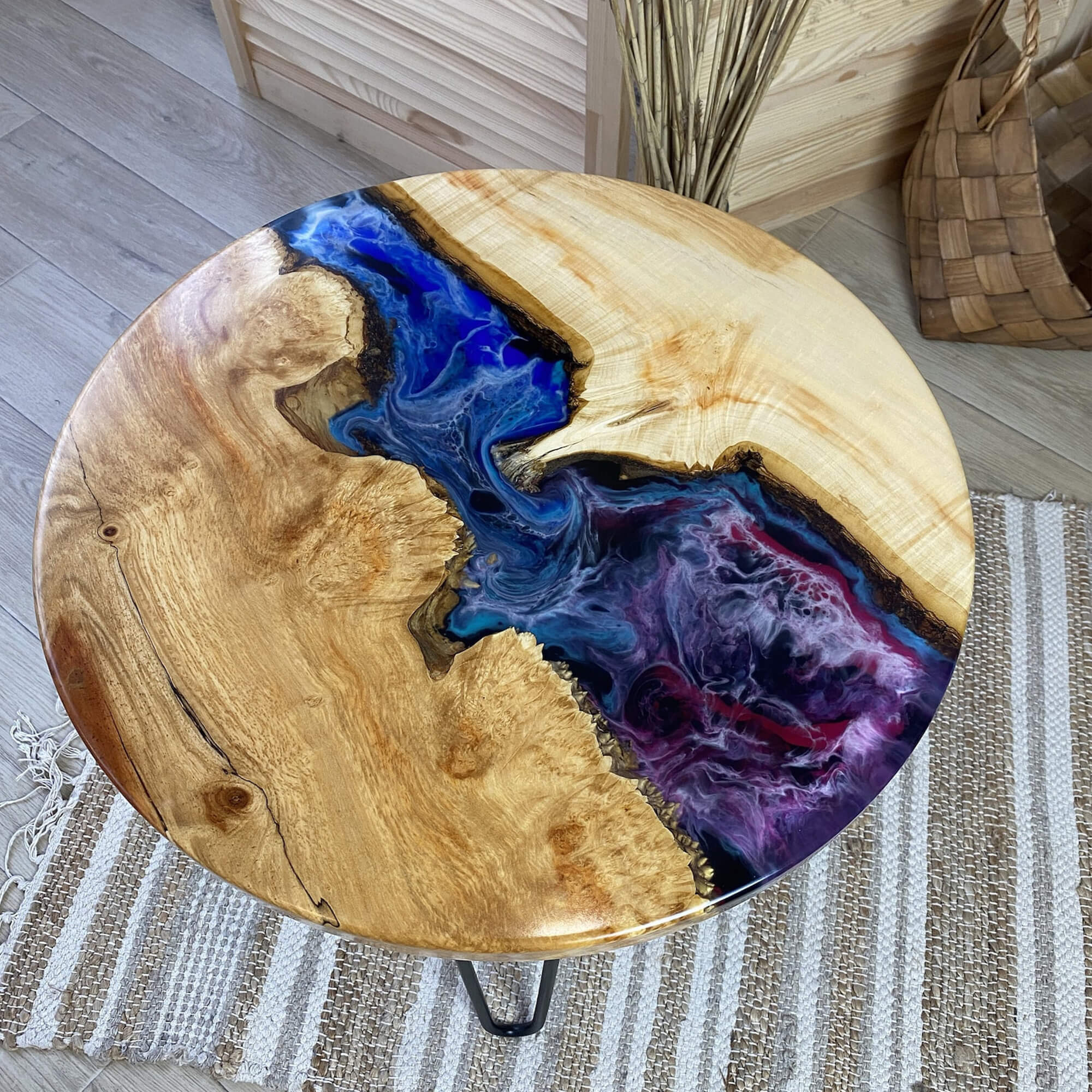 poplar-epoxy-resin-round-coffee-table-ert-71-85