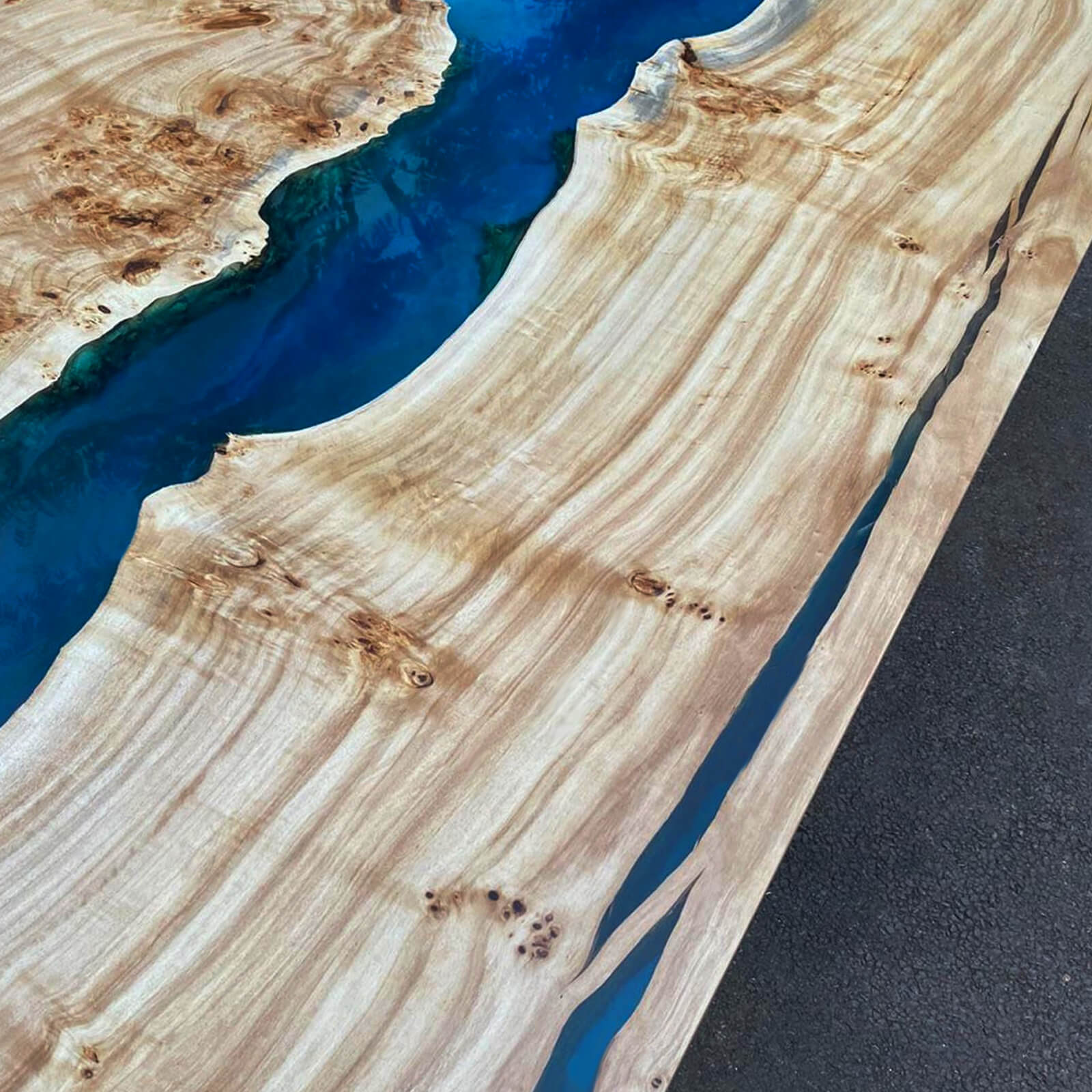 custom-poplar-wood-epoxy-river-table-krt45-19