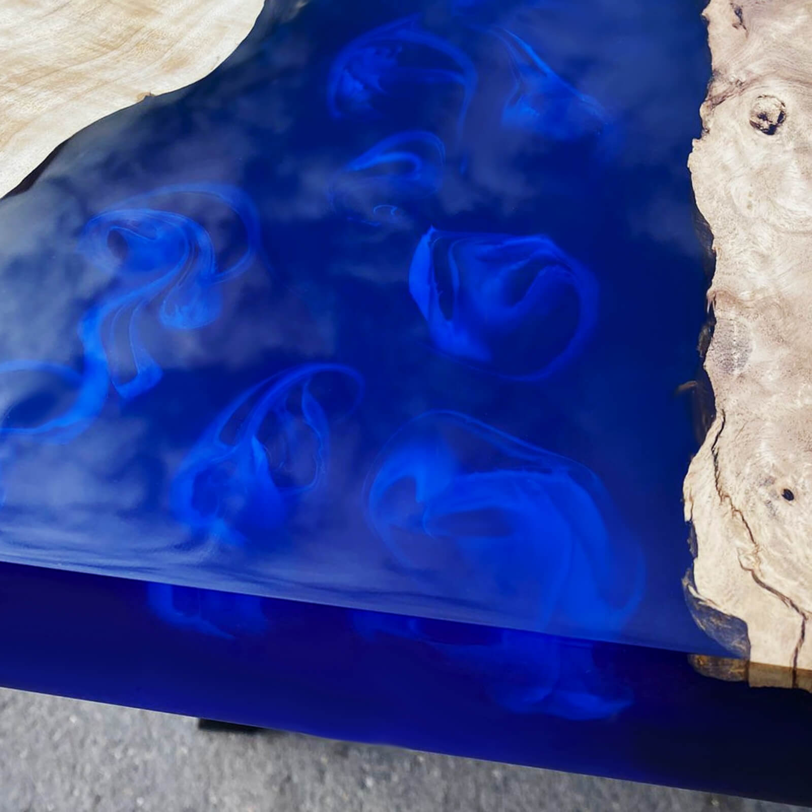 custom-polar-epoxy-resin-river-table-ert-58-42