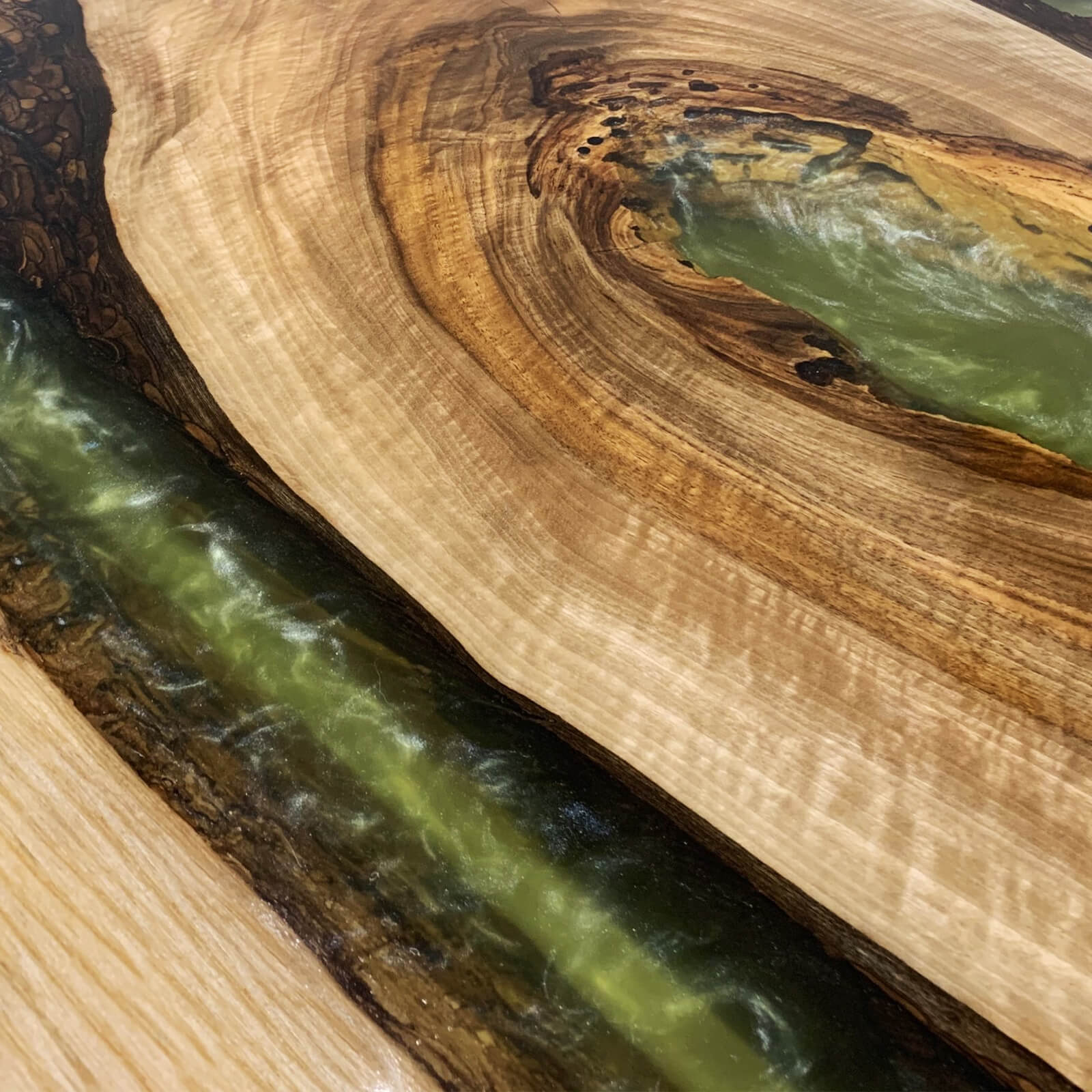 custom-walnut-epoxy-resin-river-table-erk58-8