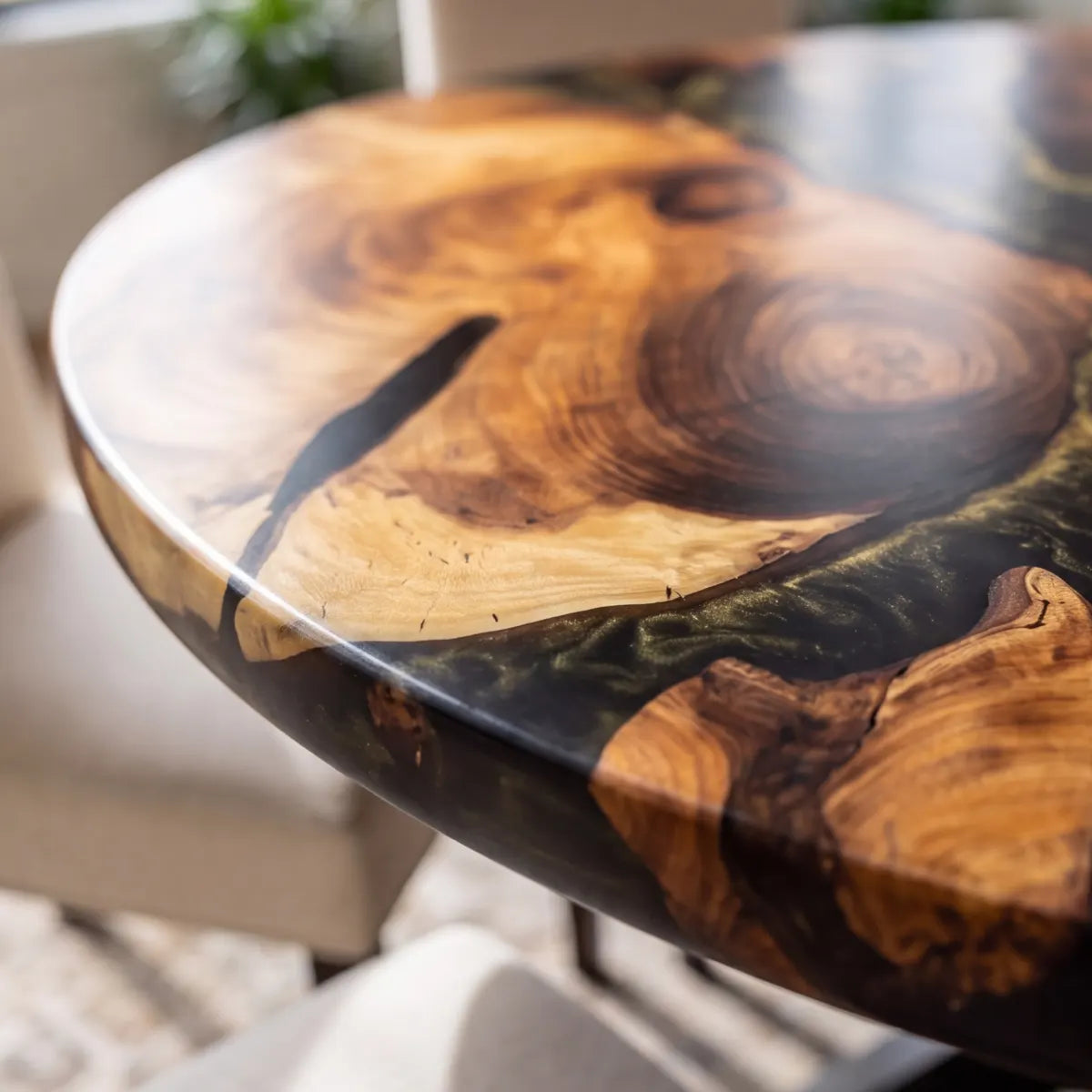 60 x 60 x 1.96 inch Black Walnut Black & Gold Resin Round Coffee Table photo 1