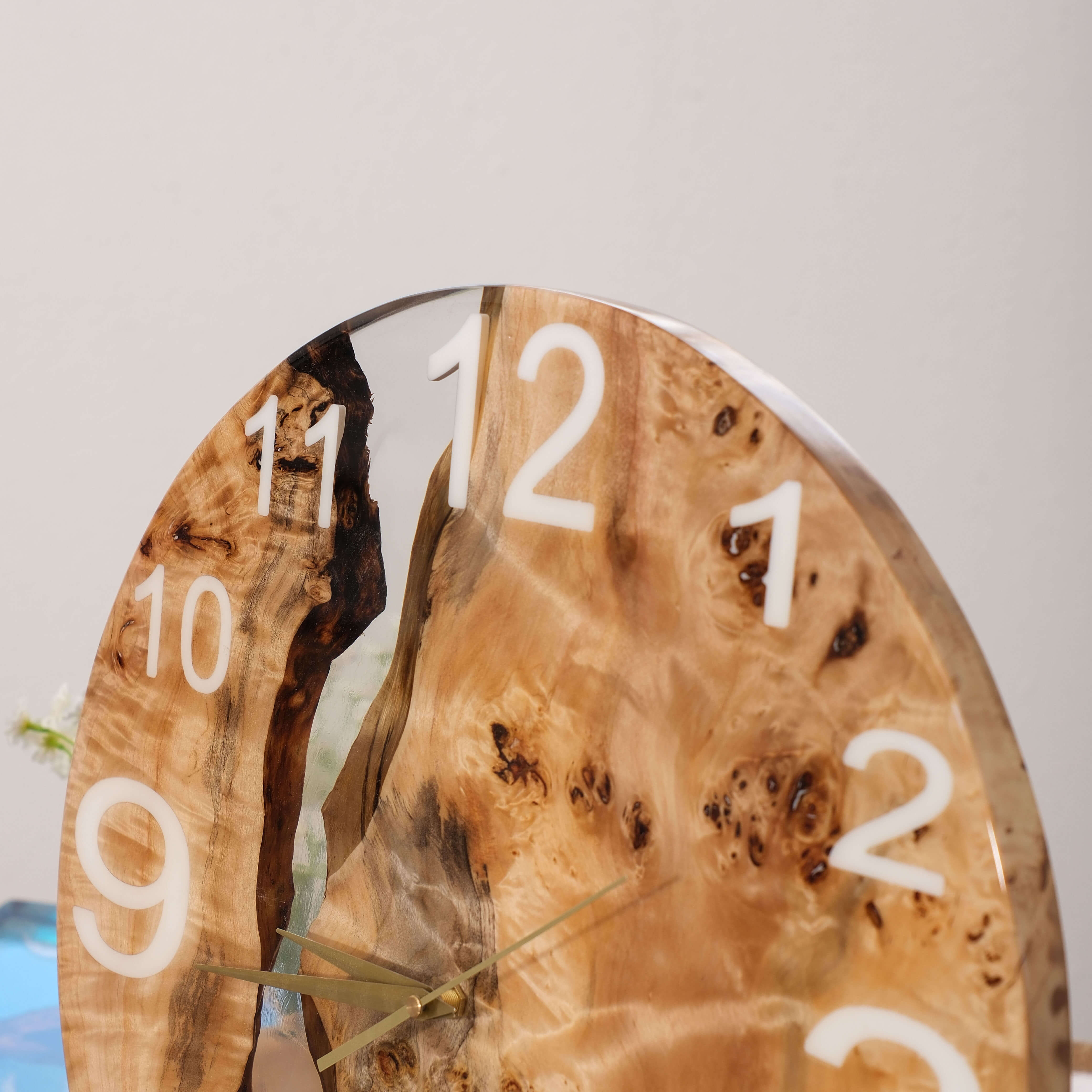 poplar-epoxy-resin-wood-wall-clock-clx102-63