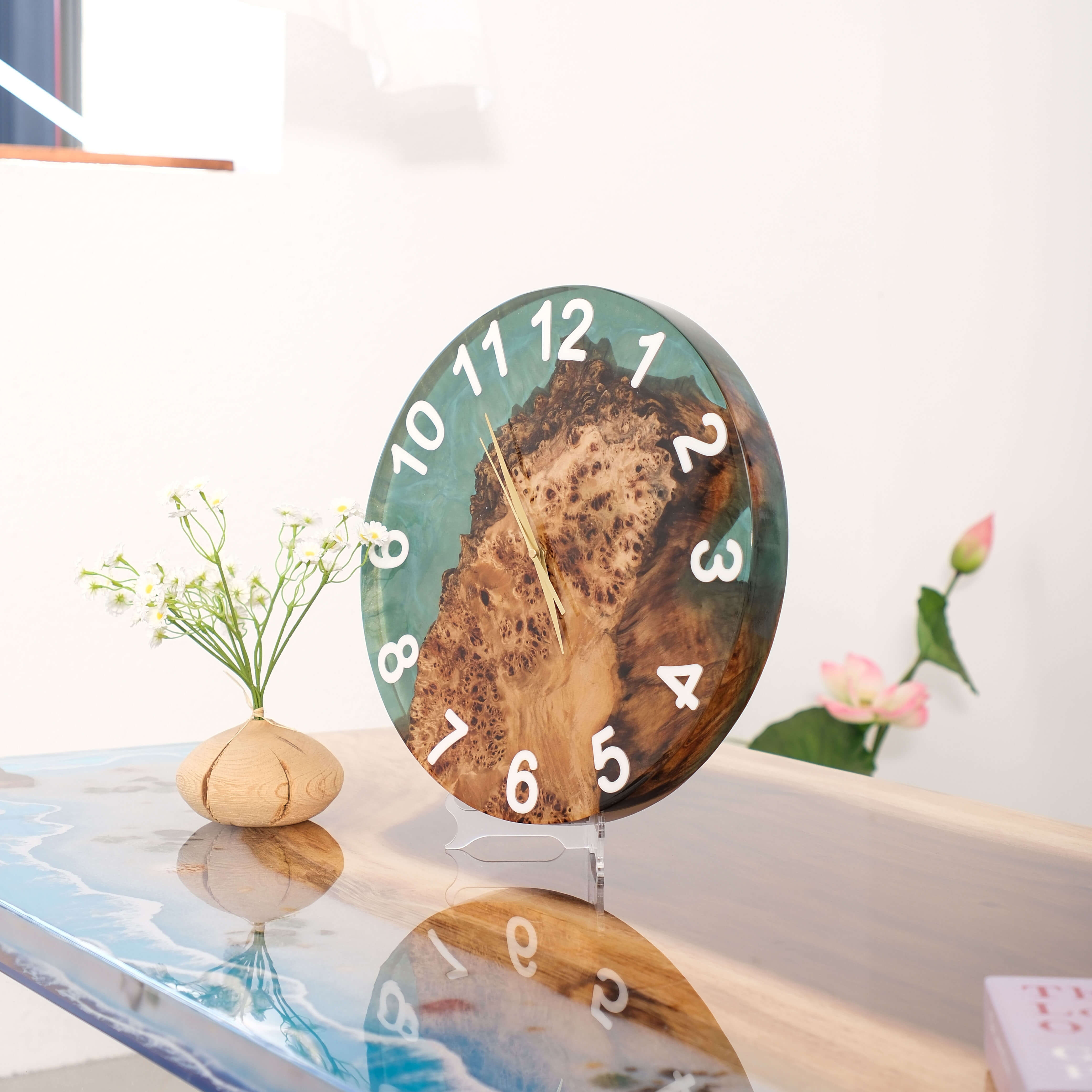 poplar-epoxy-resin-wood-wall-clock-erc02-47