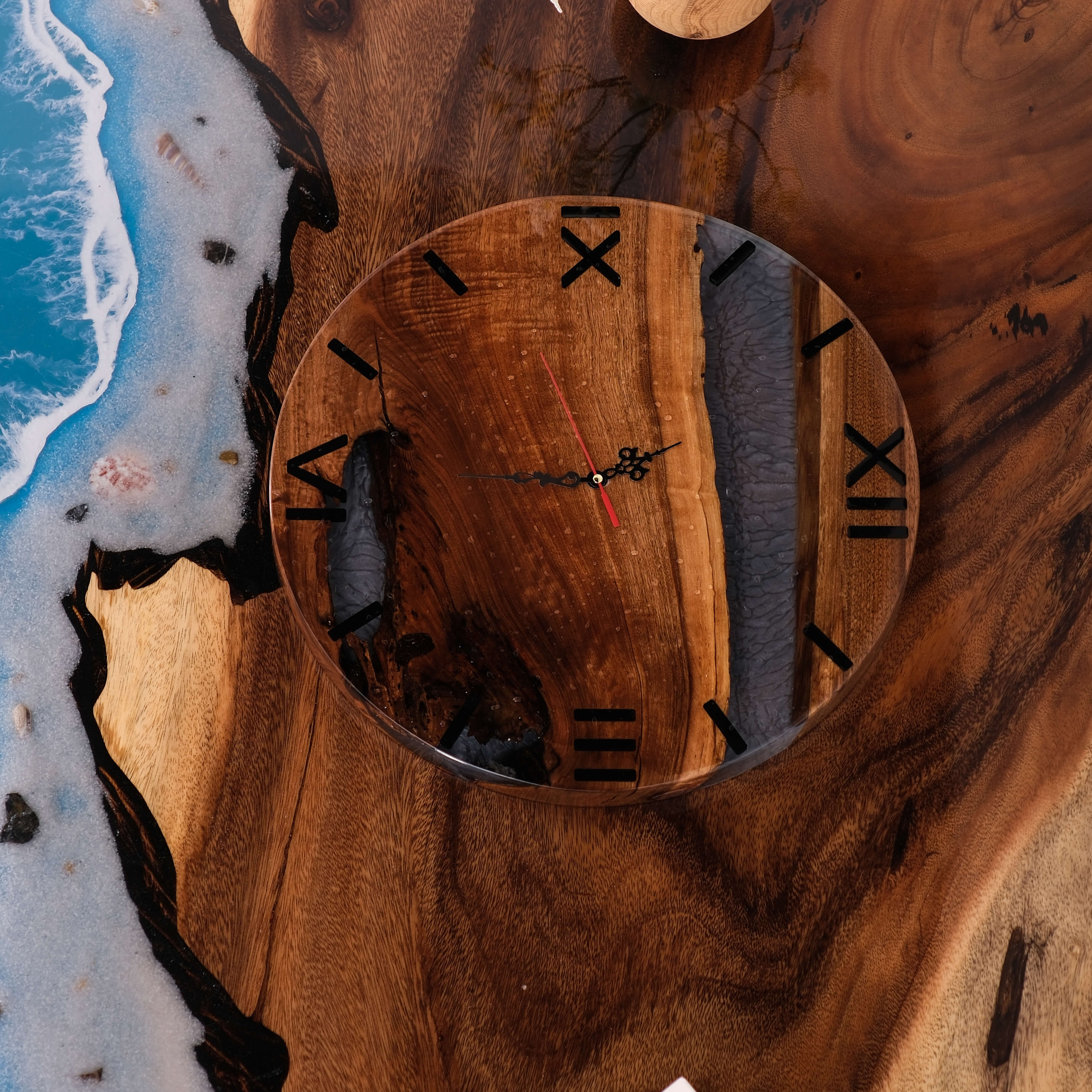 Walnut magnifying glass plating clock and epoxy buy resin