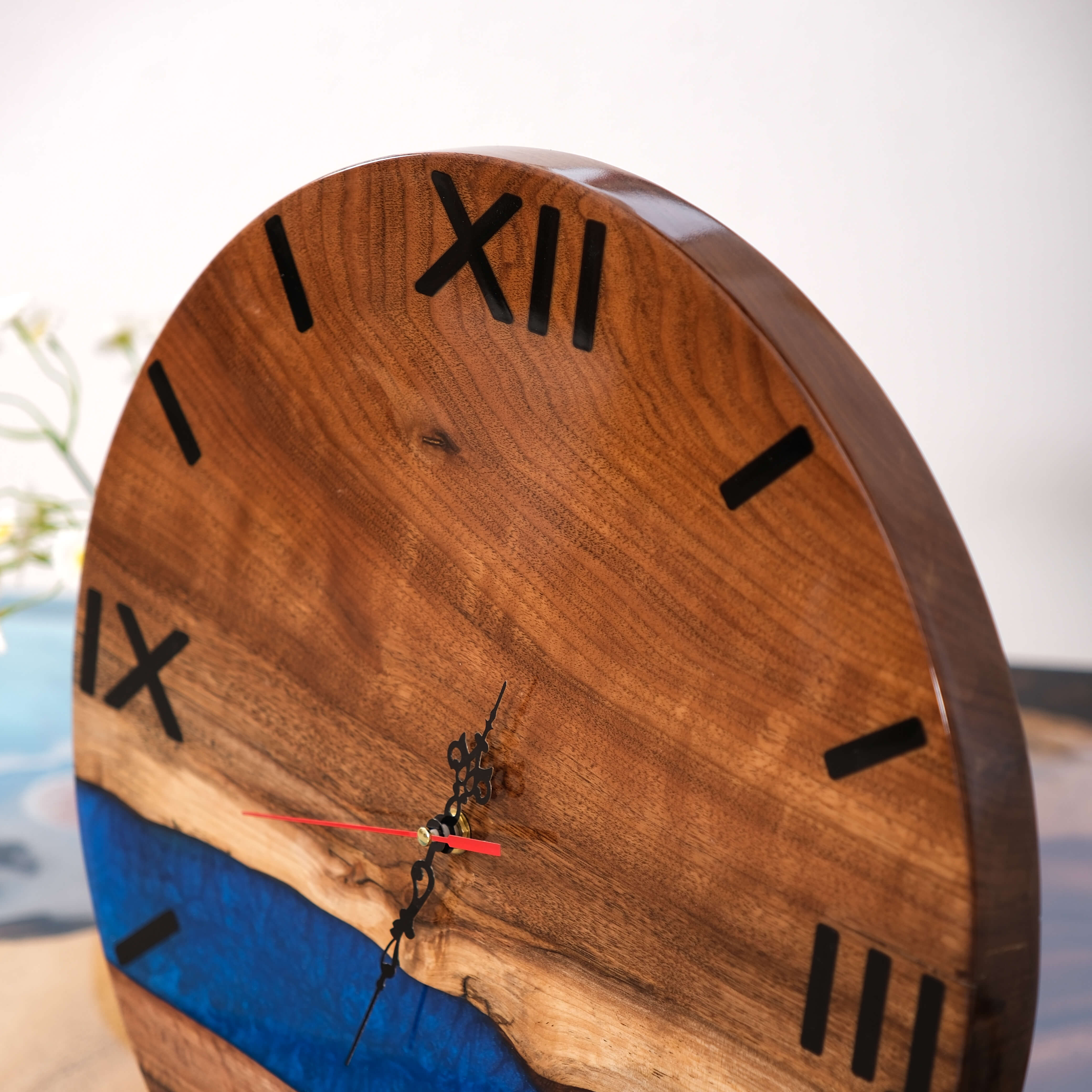 walnut-epoxy-resin-wood-wall-clock-wlc93-4