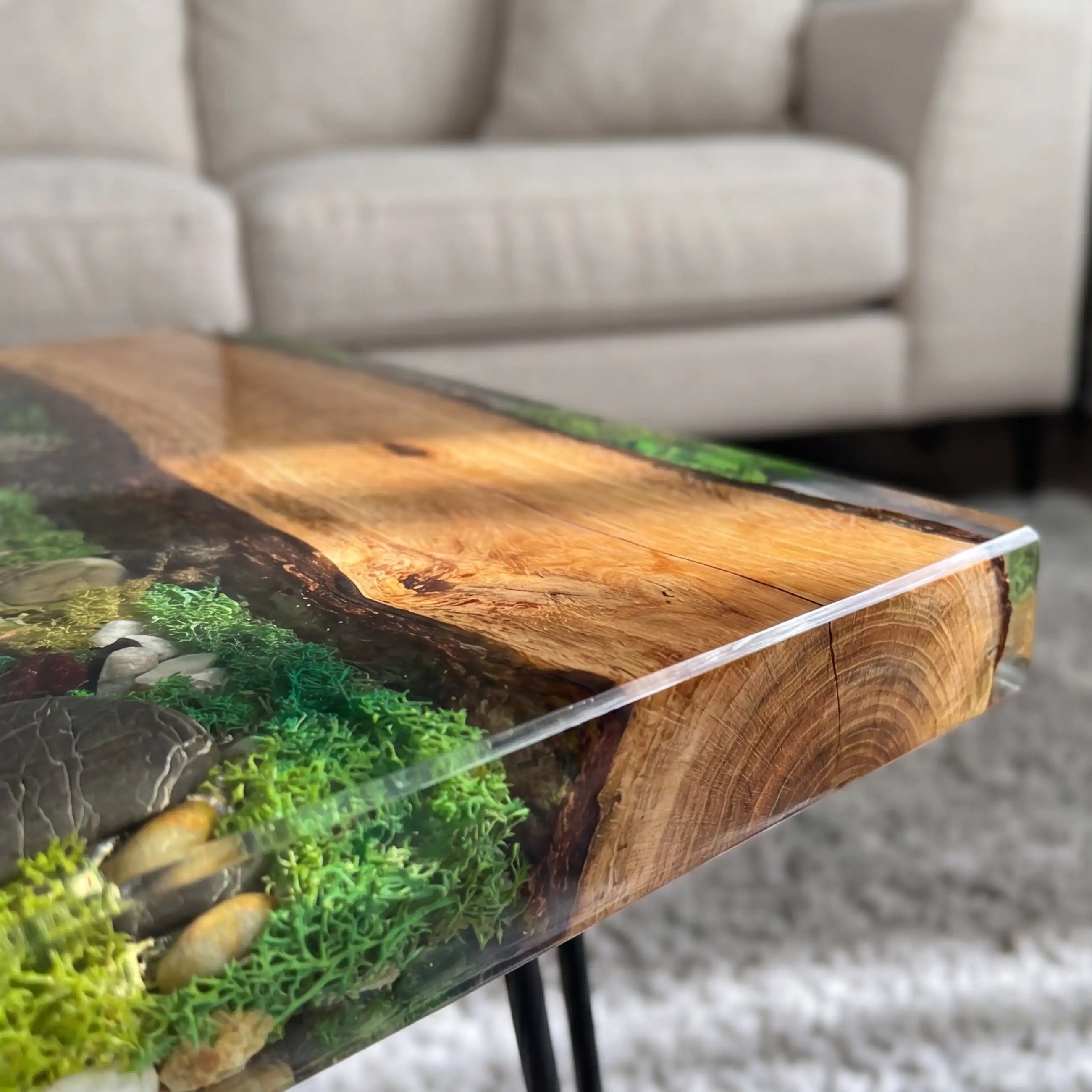 Walnut & Coffee Bean Resin Round Coffee Table WRT36