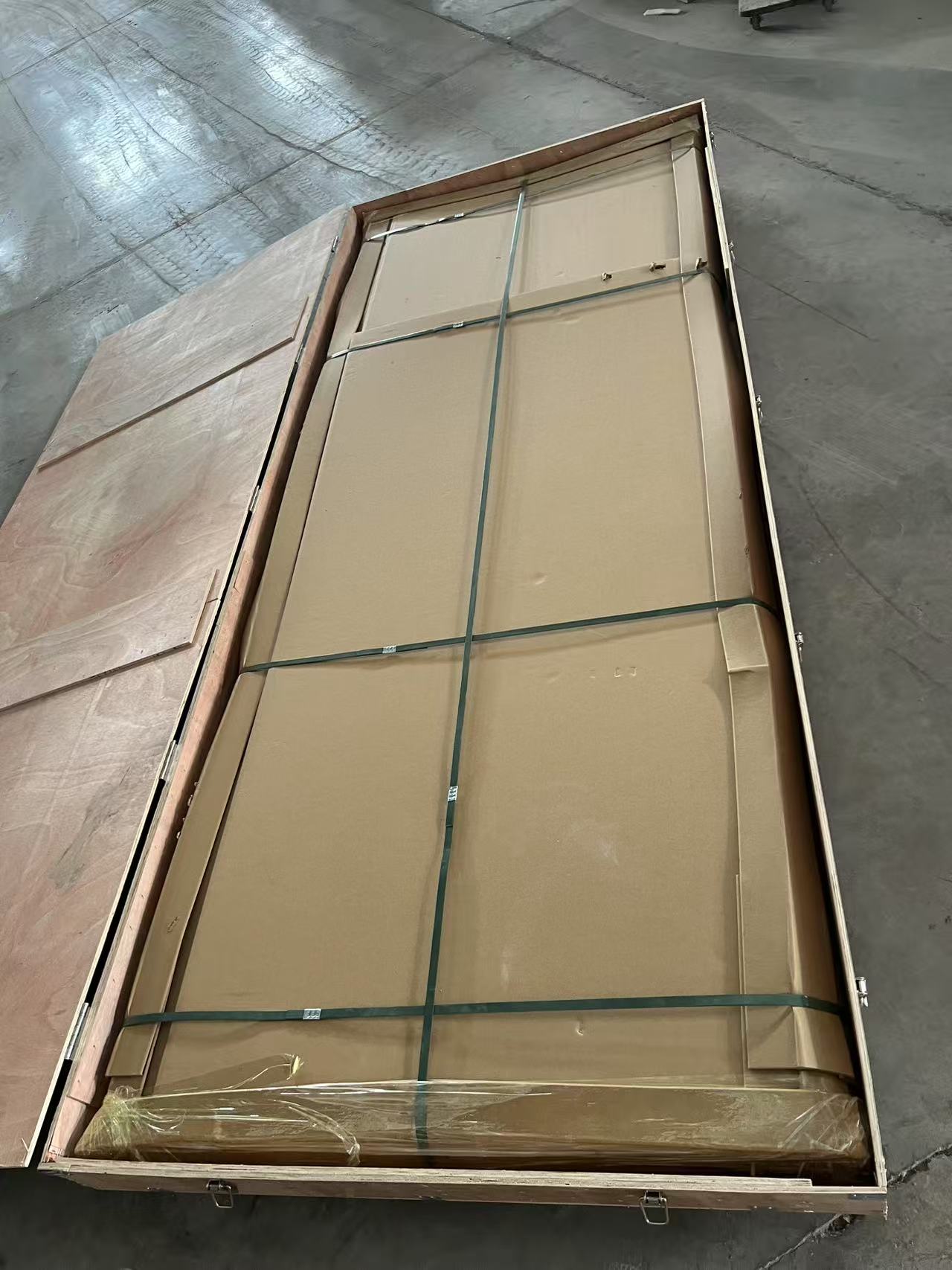 Custom Walnut Epoxy Resin River Table Green Resin QTR-84